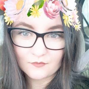 Meet your Posher, Niki